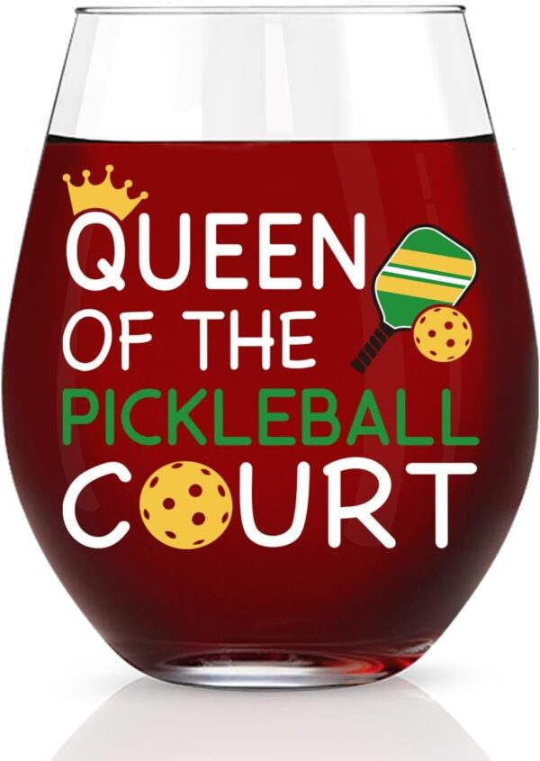 Queen of the Pickleball Court Funny Stemless Wine Glass - Gift for Mom, Grandma, Sister, Aunt, Wife - Birthday, Mother's Day for Friend, Colleague, Pickleball Lover