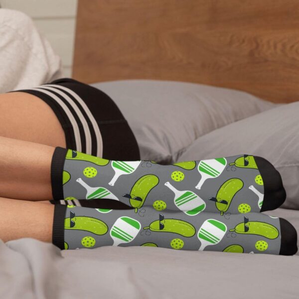 Men's Novelty Crew Socks Funny Holiday Soft Casual Dress Socks for Parties Weddings
