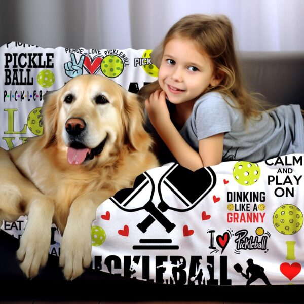 Pickleball Blanket Lightweight Soft Cozy Flannel Throw Blanket Bedding Decor for Pickleball Lovers Kids Women Men Adults Gifts 50"x40"