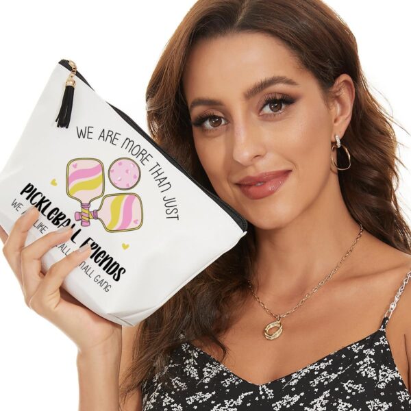 Pickleball Gifts for Women Makeup Bag, Gifts for Pickleball Lovers, Funny Pickleball Accessories Gifts for Women Sisters Besties Daughter Waterproof PU Leather Pickleball Cosmetic Bag