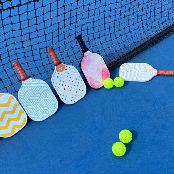 Pickleball Paddles, USAPA Approved Carbon Fiber Pickleball Paddle, Polypropylene Honeycomb Core Pickleball Racket Sets with Wristband & Paddle Cover, Pickleball Gifts for Beginners